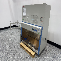 Thermo 1300 Series A2 4' BioSafety Cabinet image 1